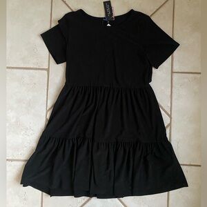 NIK & NASH A-Line Black dress short sleeve Small 2 Perfect Day dress NWT stretch